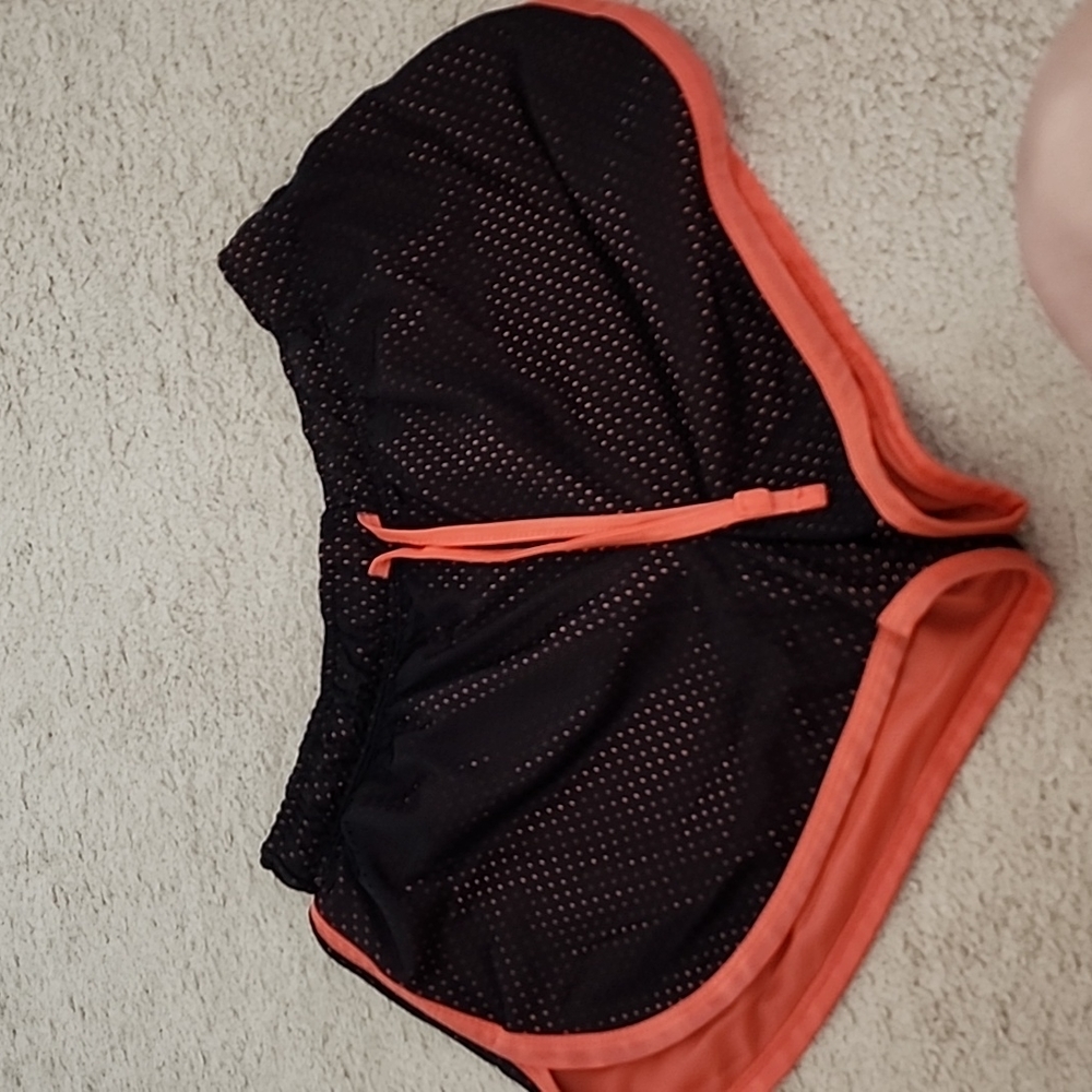Running shorts
